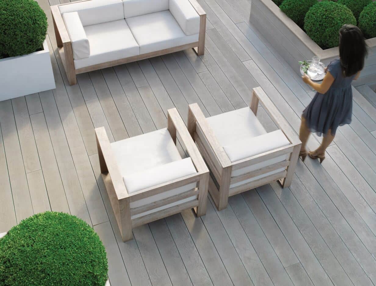 Enhanced Grain Smoked Oak Terrasse